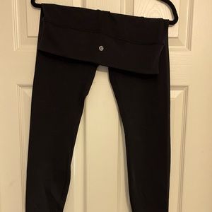 Lululemon leggings, warm and soft, full length ankle cut with inner pocket